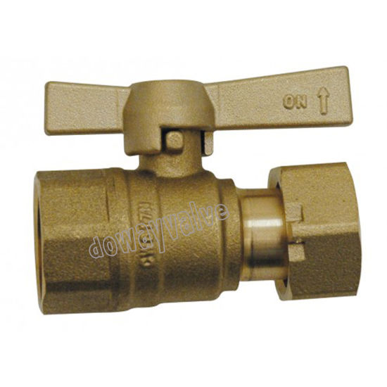 Straight M X Swivel Nut Brass Ball Valve for Water Meter （DW-LB036）